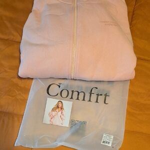 Comfrt Pink Women's Hoodie